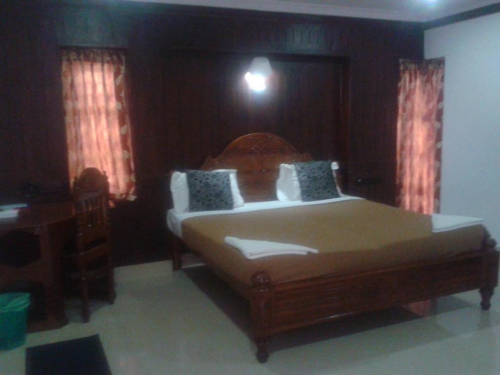 Akhil Beach Resort Варкала Стая снимка